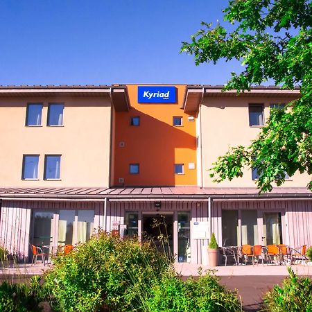 Kyriad Saint Chely D'Apcher - Aire De La Lozere Albaret-Sainte-Marie Экстерьер фото